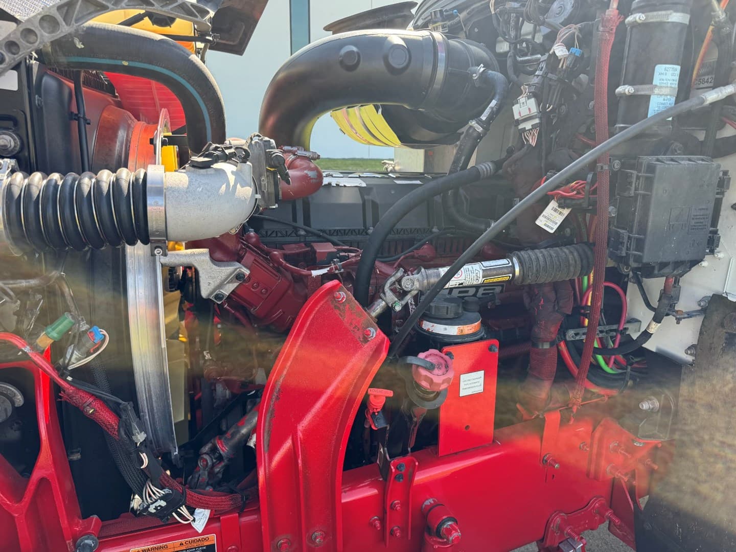 Used 2023 Mack Pinnacle — photo 9