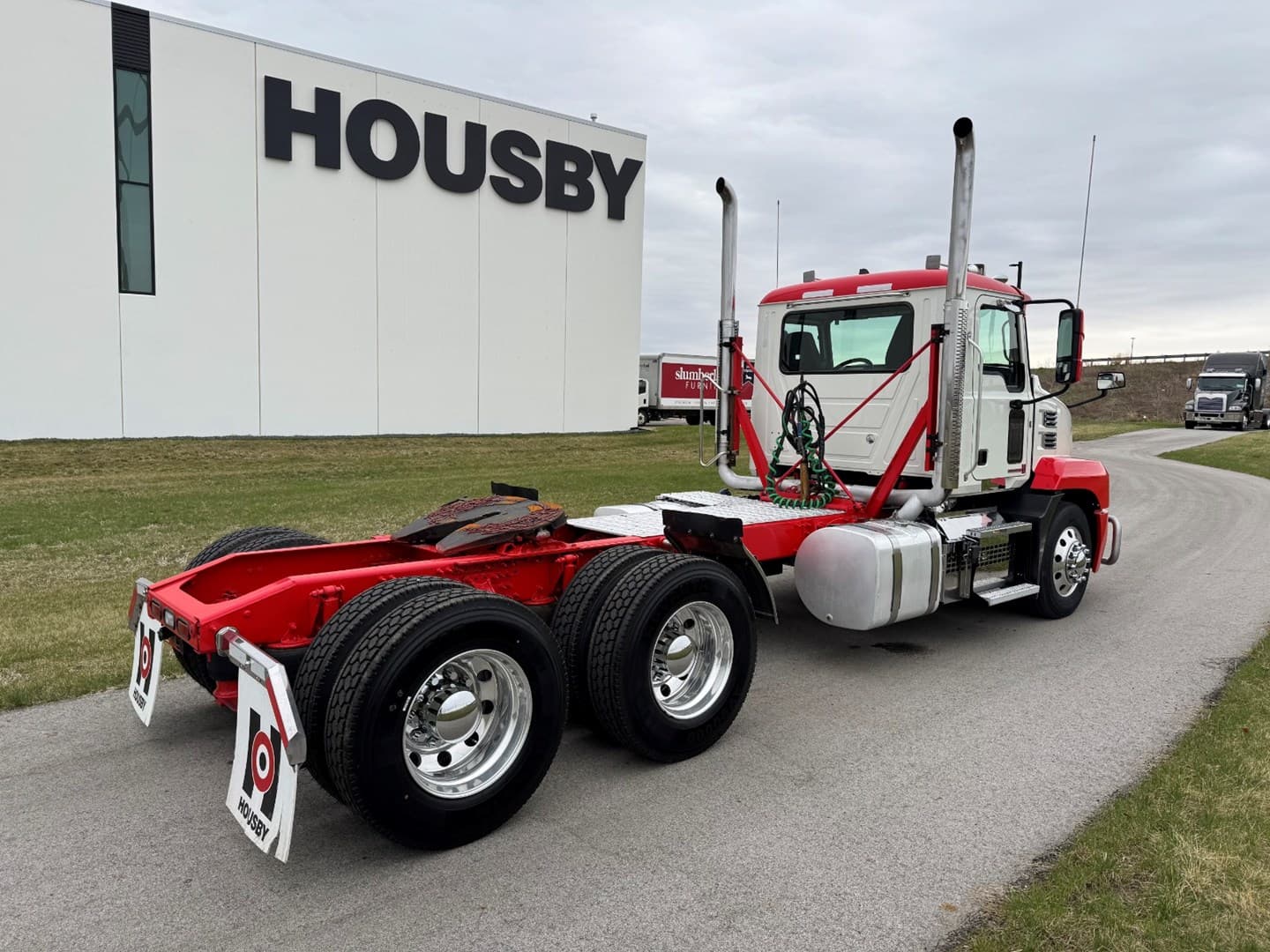 Used 2023 Mack Anthem Daycab — photo 6