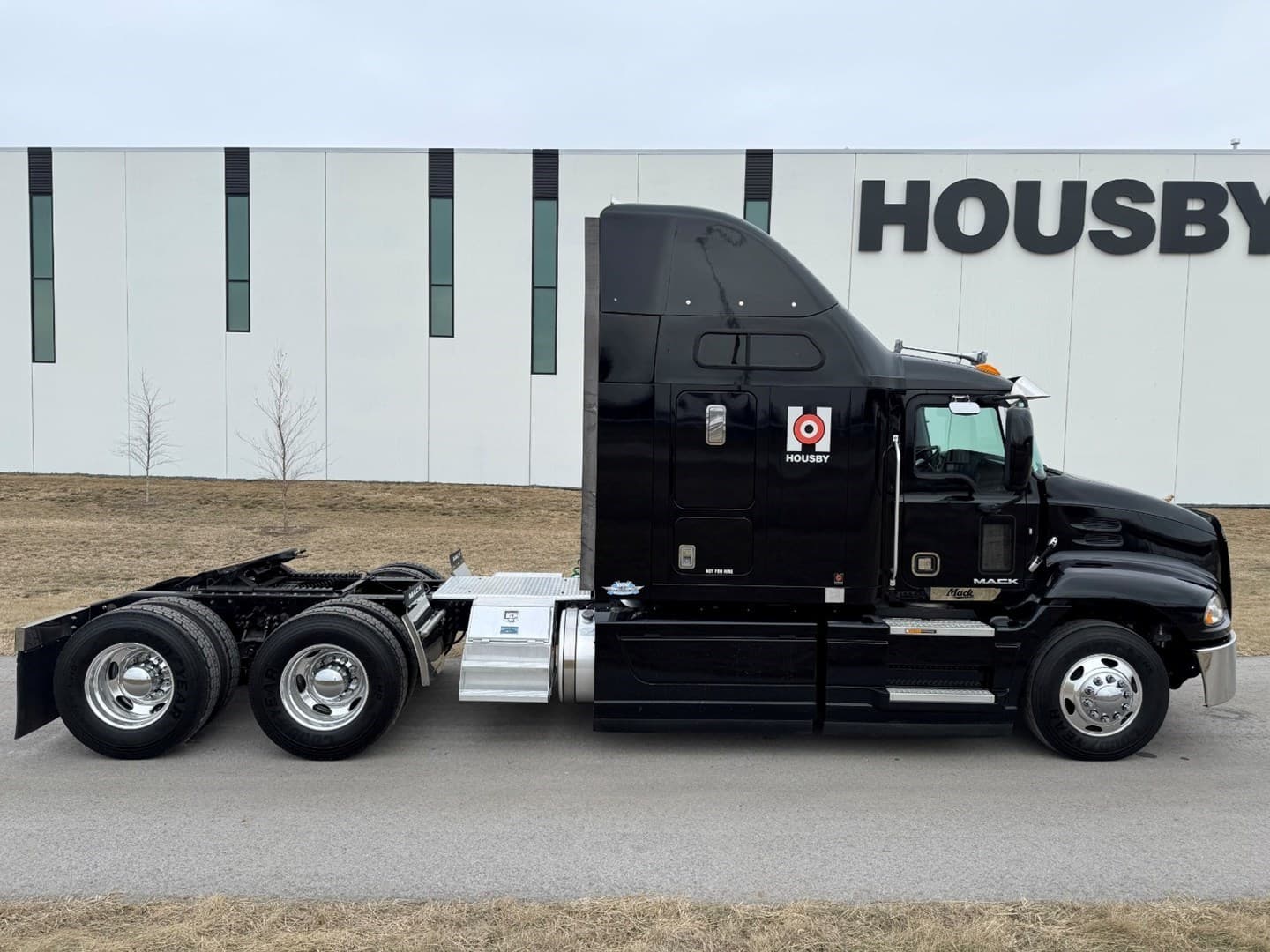 2017 MACK CXU613 - USED TRUCKS SLEEPER — photo 7