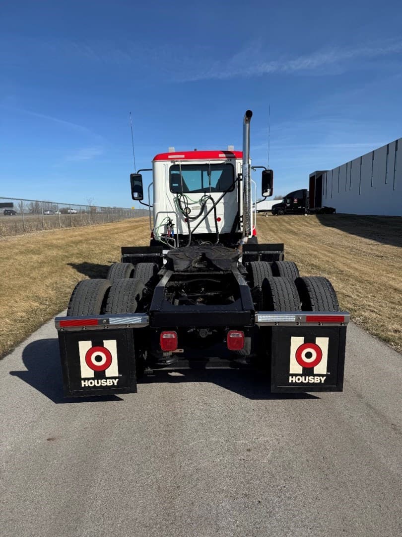 2021 Mack Anthem Daycab — photo 5