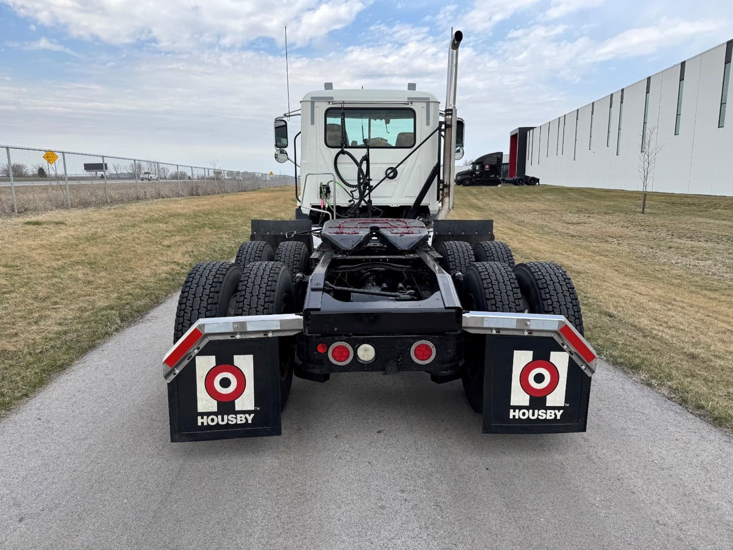 2018 Mack CXU613 — photo 5