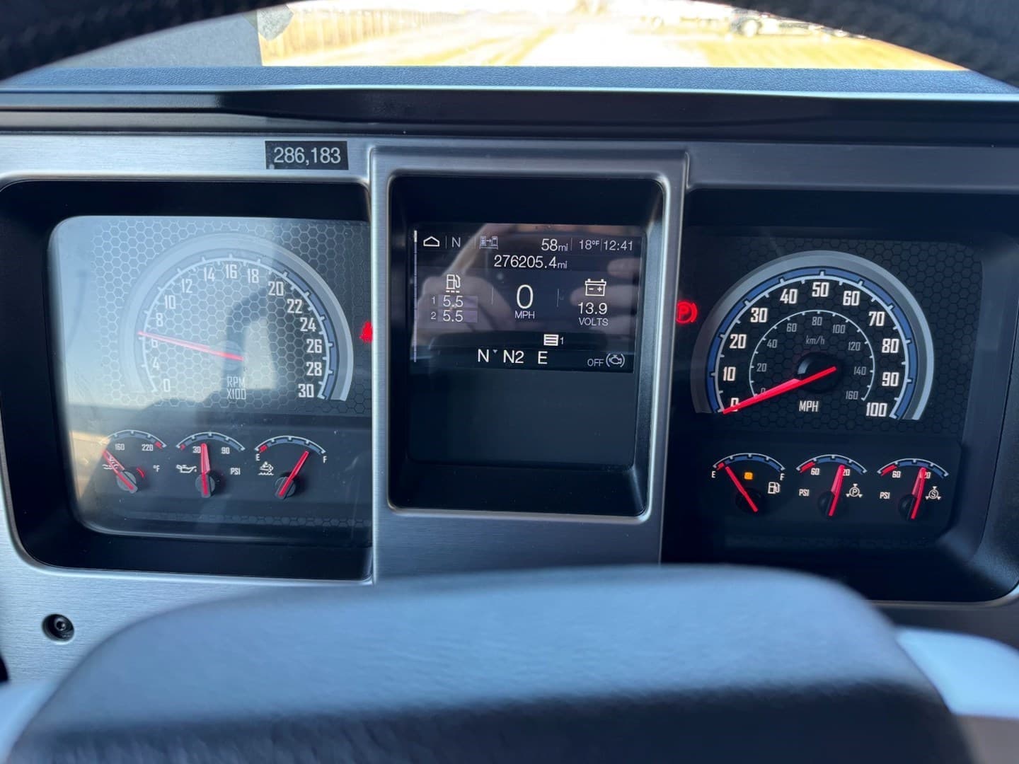 2020 MACK AN64T - USED TRUCKS SLEEPER — photo 15