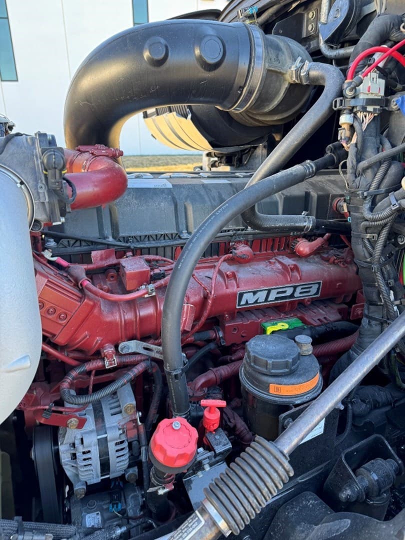 2020 MACK AN64T - USED TRUCKS SLEEPER — photo 9