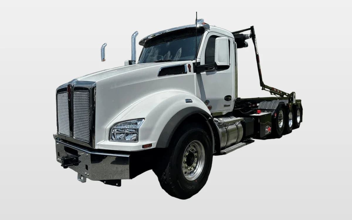 2025 Kenworth T880 — photo 1