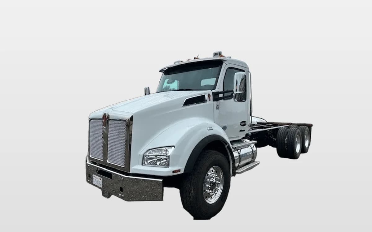 2025 Kenworth T800 — photo 1