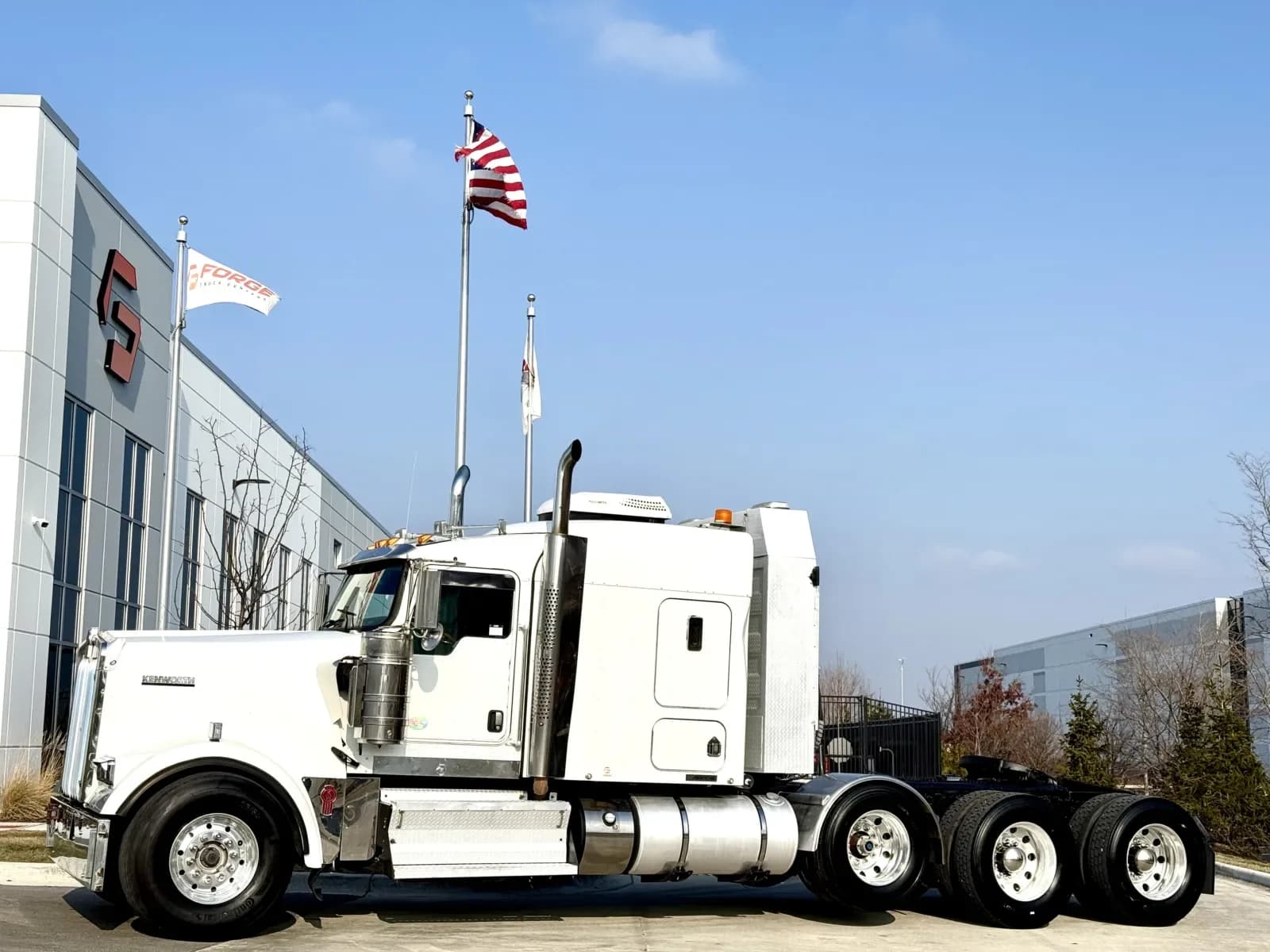 2011 Kenworth W900
