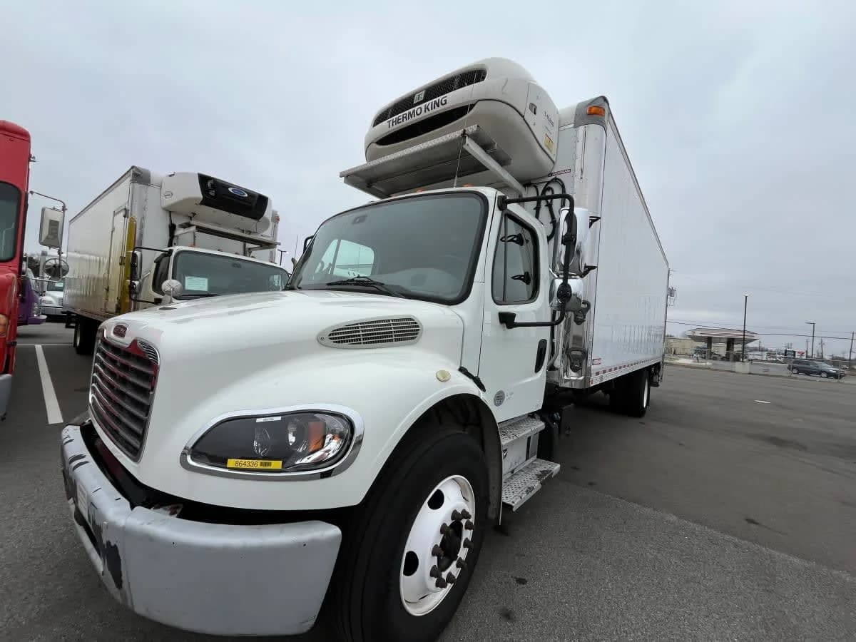 2019 Freightliner M2 106