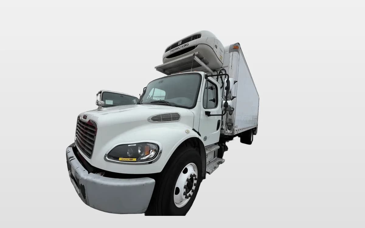 2019 Freightliner M2 106 — photo 1