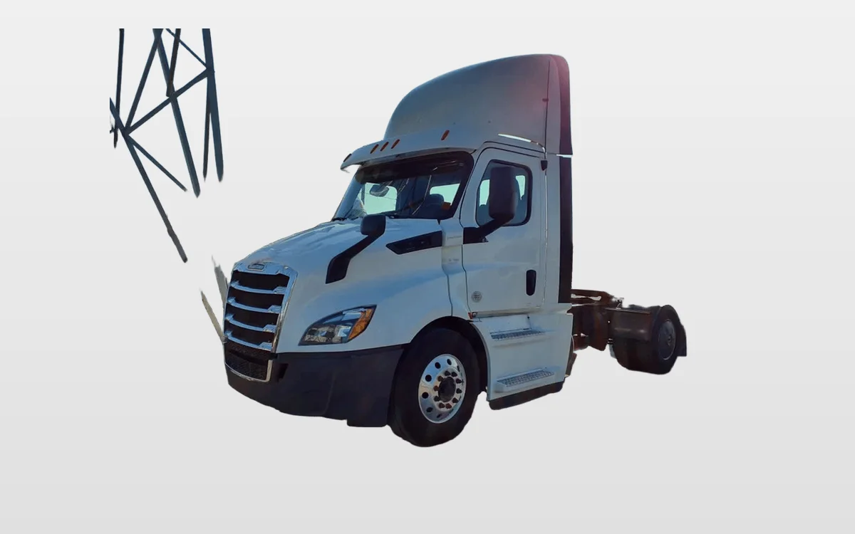 2020 Freightliner Cascadia — photo 1
