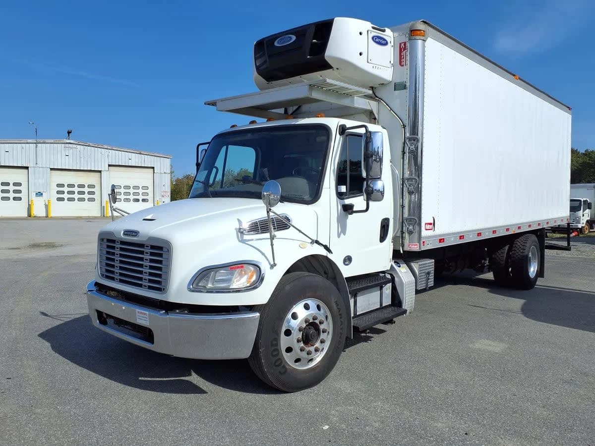 2019 Freightliner M2 106