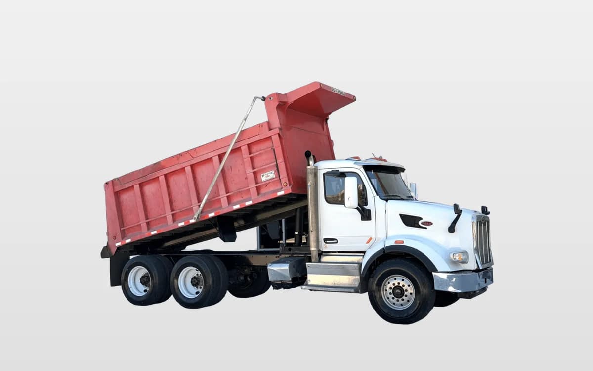 2016 Peterbilt 567 — photo 1