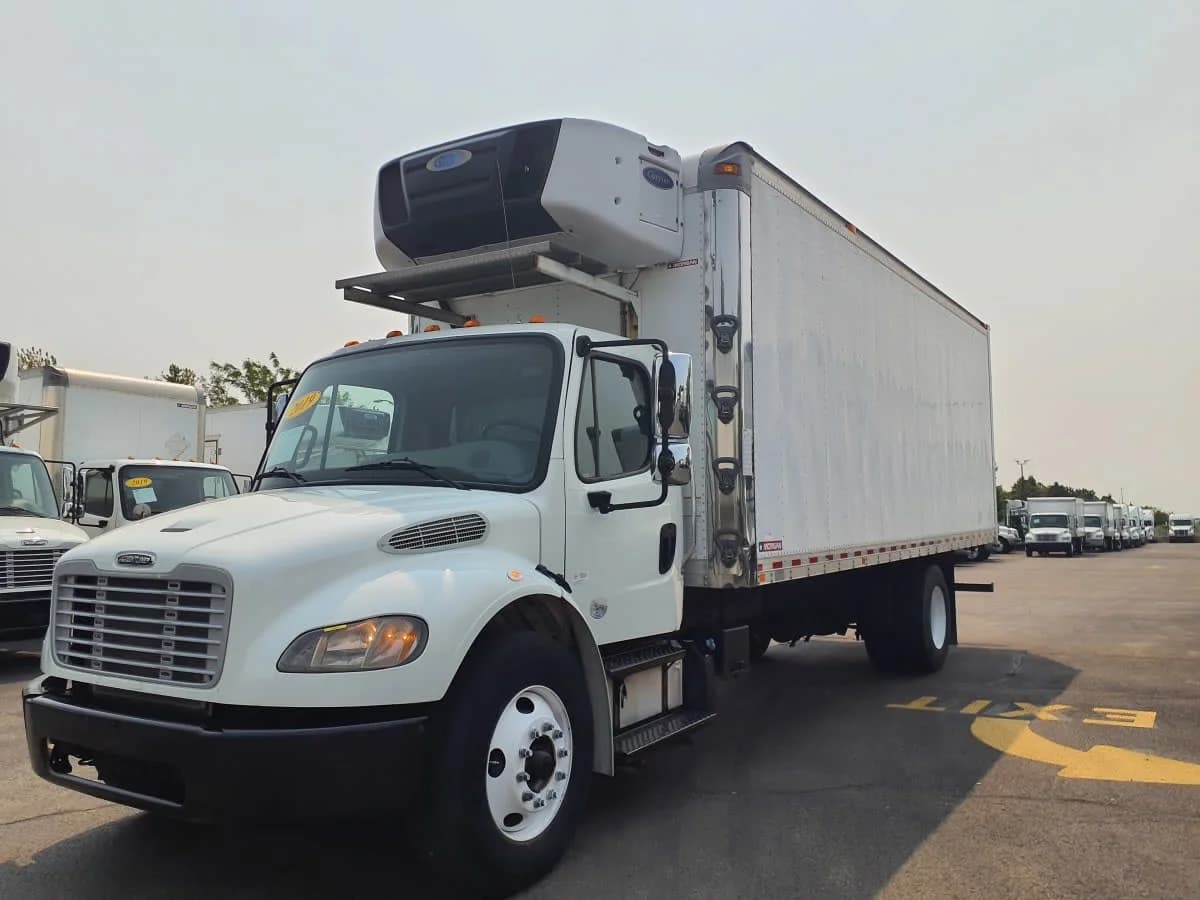 2019 Freightliner M2 106