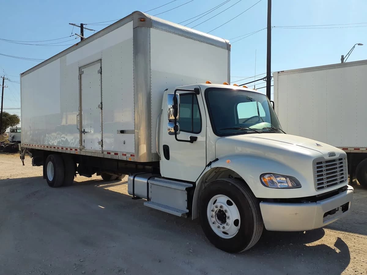 2019 Freightliner M2 106