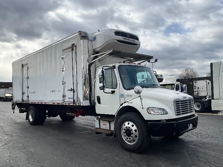 2019 Freightliner M2 106