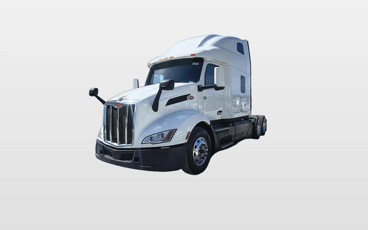 2023 Peterbilt 579 — photo 1