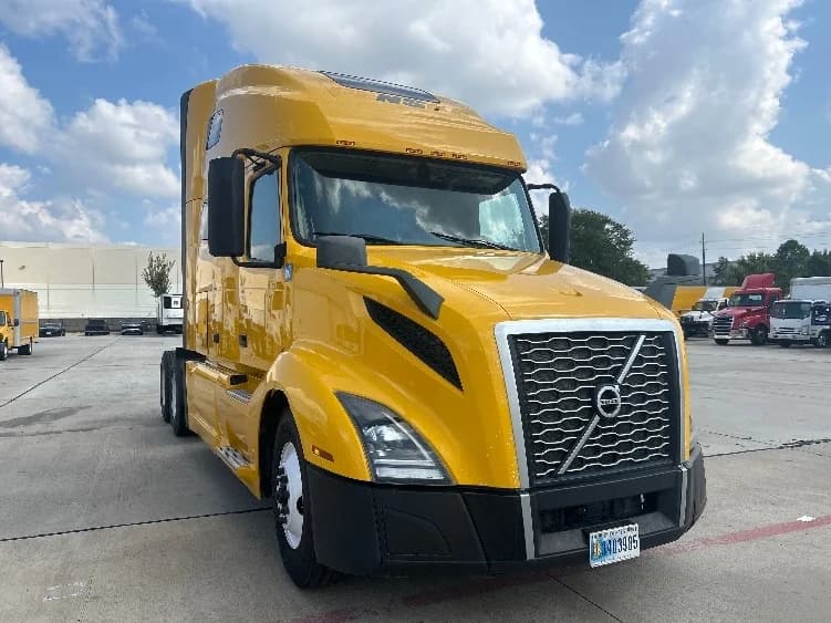 2022 Volvo VNL 760