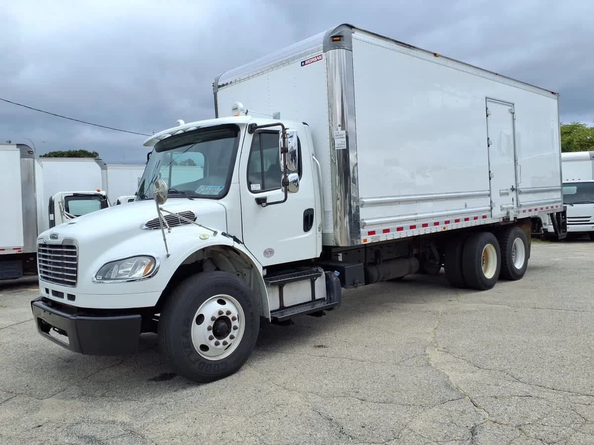 2016 Freightliner M2 106
