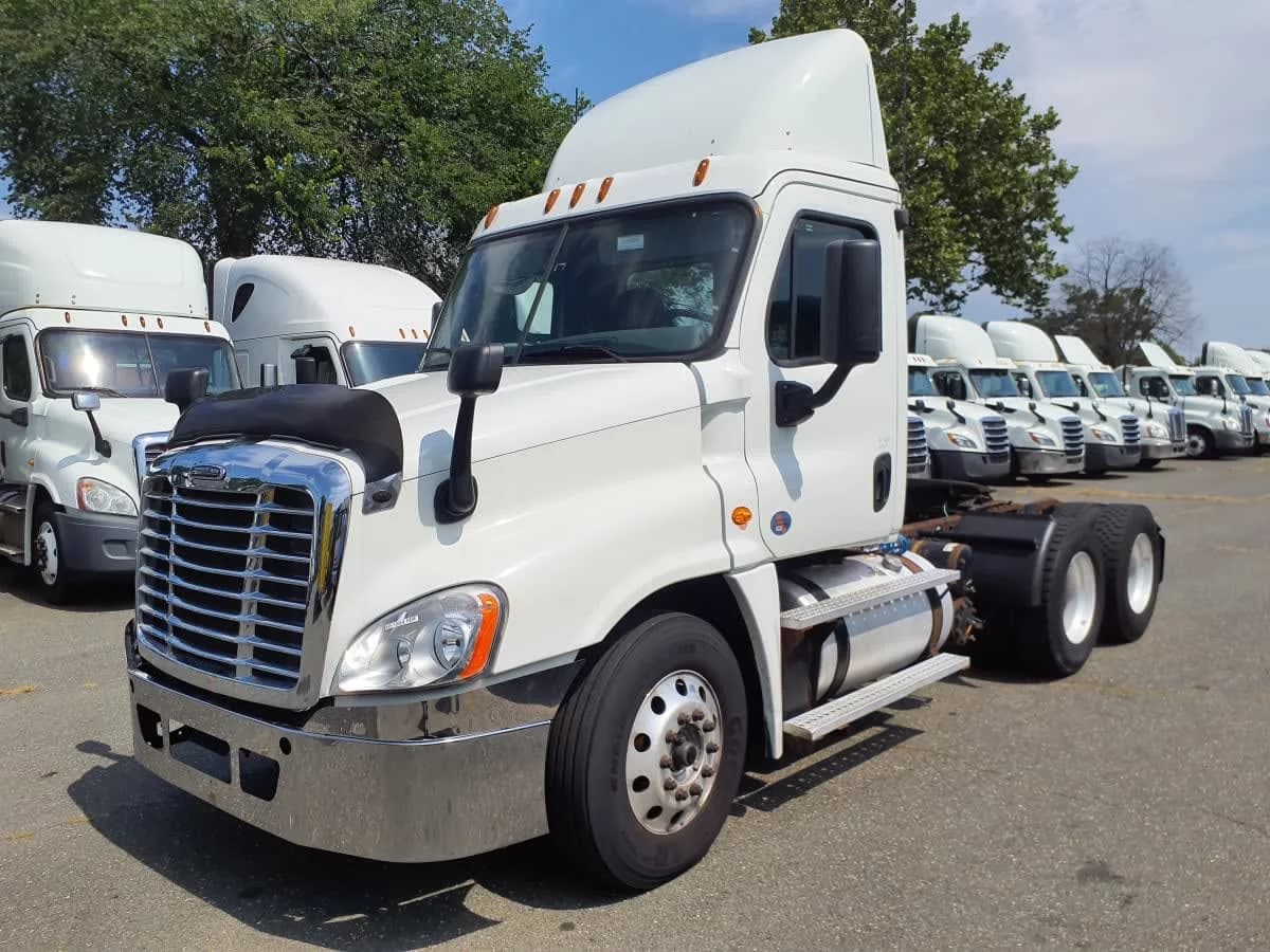 2016 Freightliner Cascadia