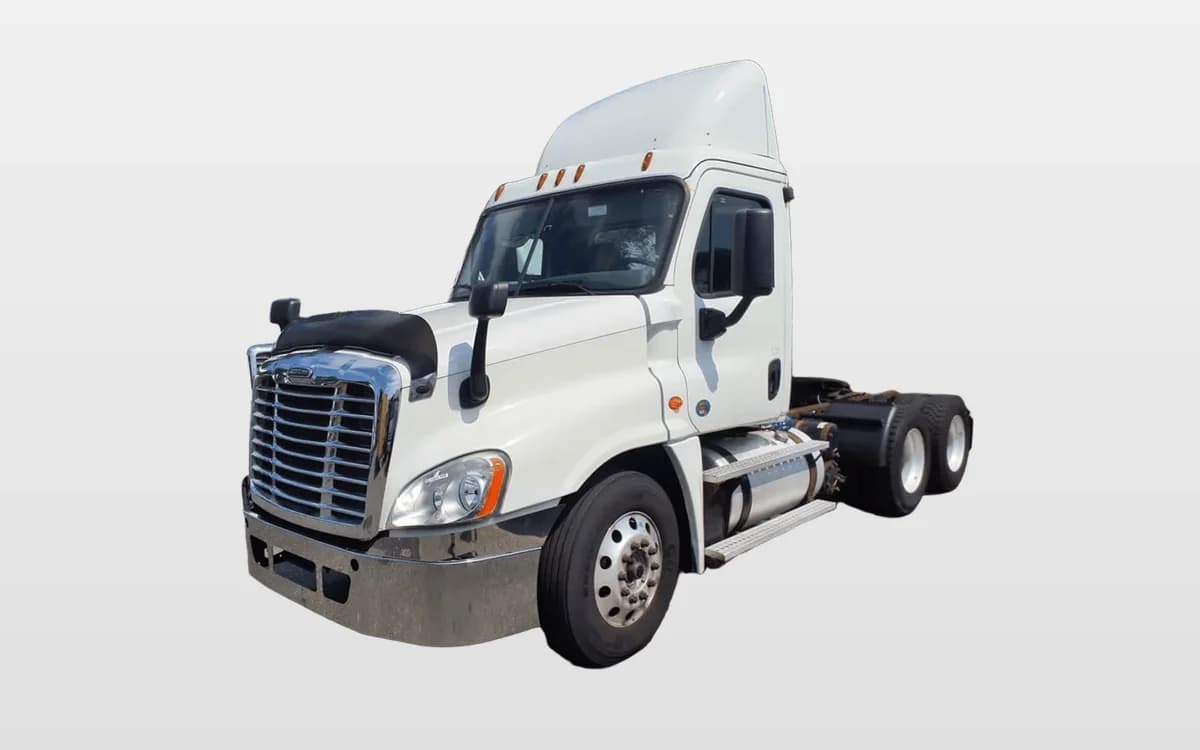 2016 Freightliner Cascadia — photo 1