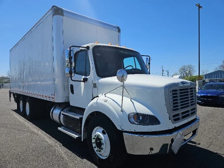 2021 Freightliner M2 112