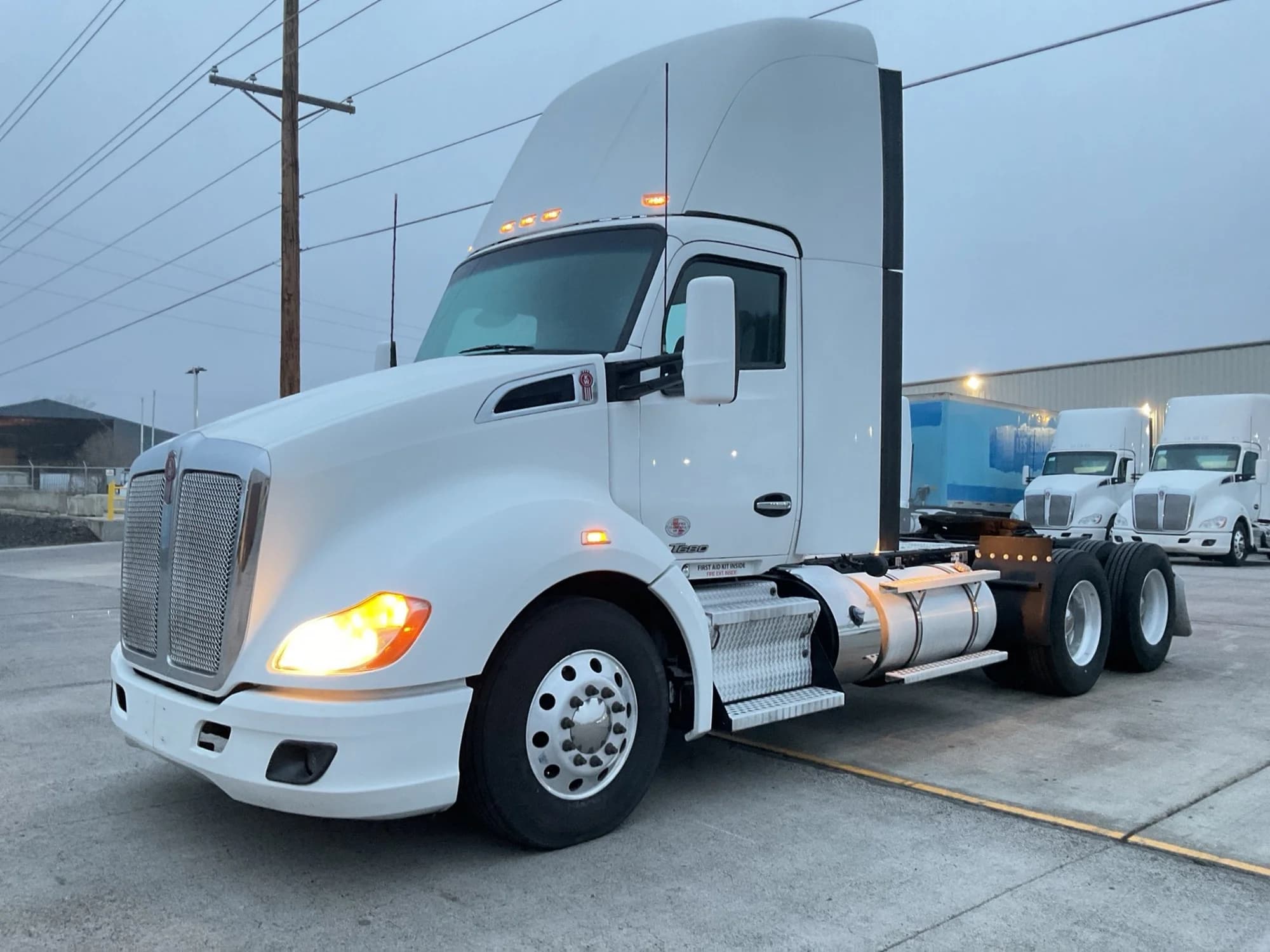 2022 Kenworth T680