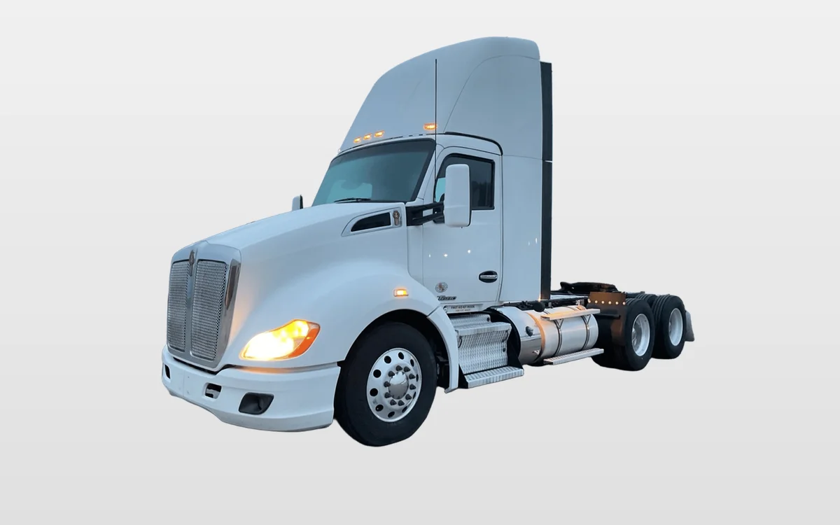 2022 Kenworth T680 — photo 1