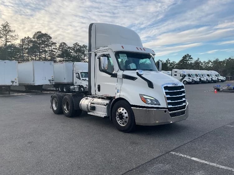 2021 Freightliner Cascadia