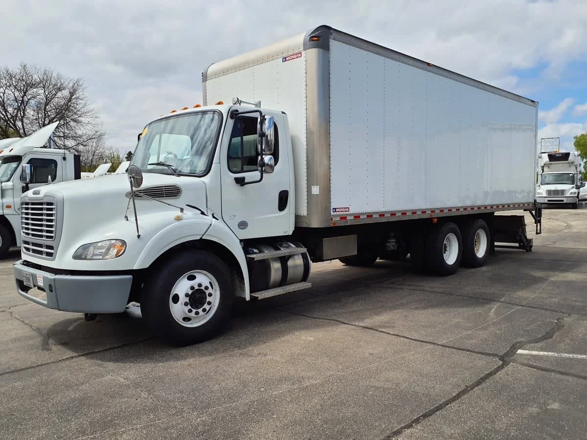 2020 Freightliner M2 112