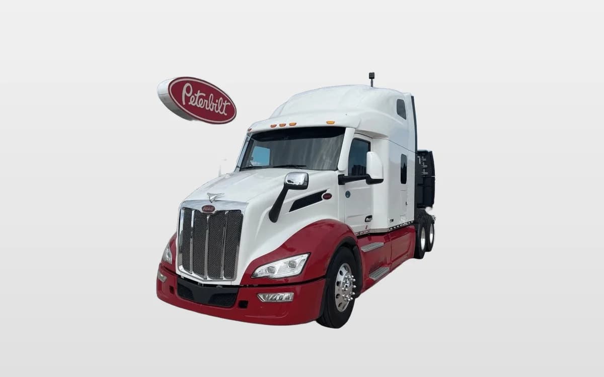 2023 Peterbilt 579 — photo 1