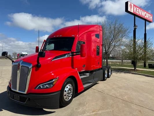 2024 Kenworth T680