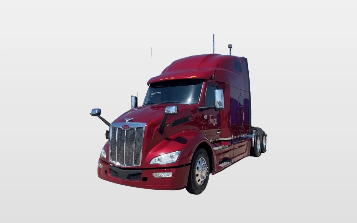 2023 Peterbilt 579 — photo 1