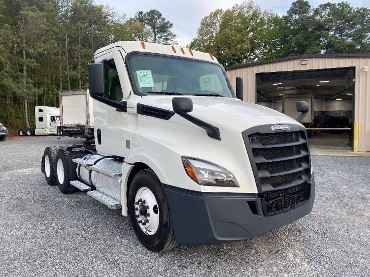 2021 Freightliner Cascadia