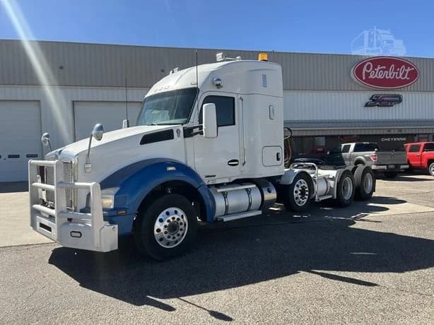 2016 Kenworth T880