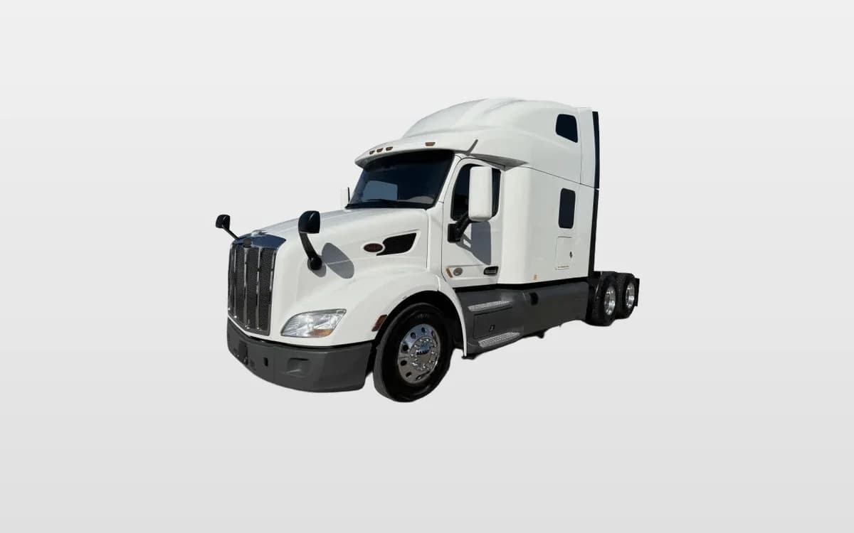 2021 Peterbilt 579 — photo 1