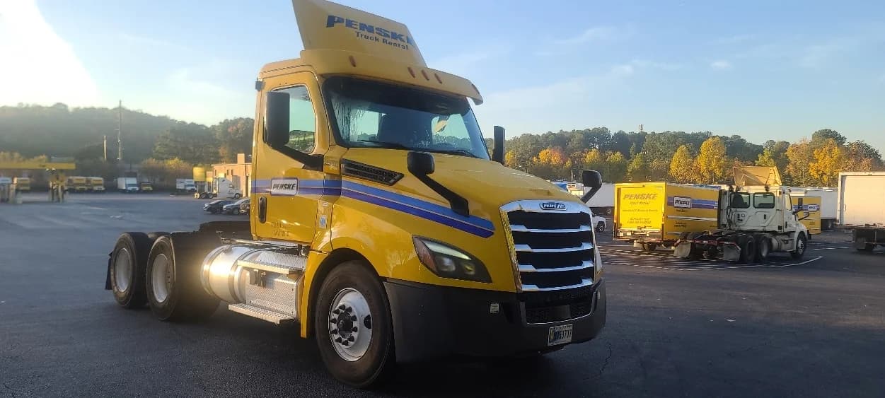 2020 Freightliner Cascadia