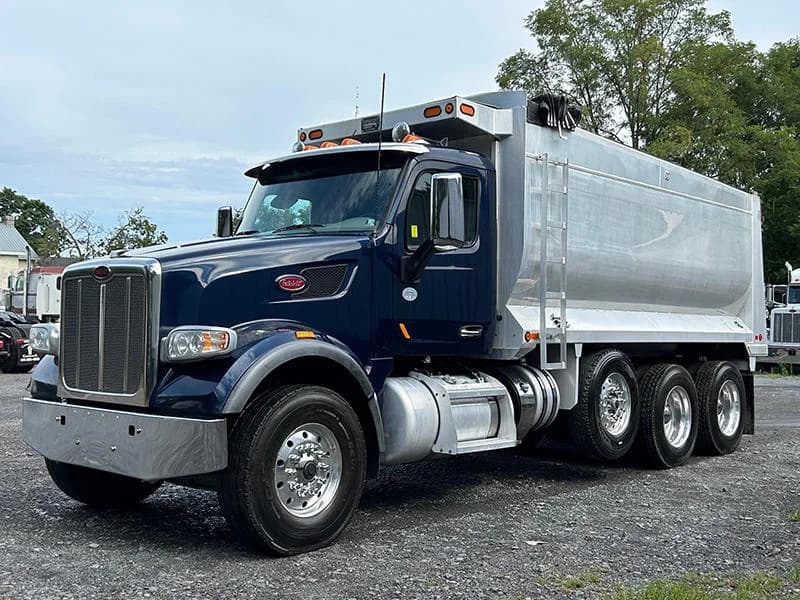 2020 Peterbilt 567