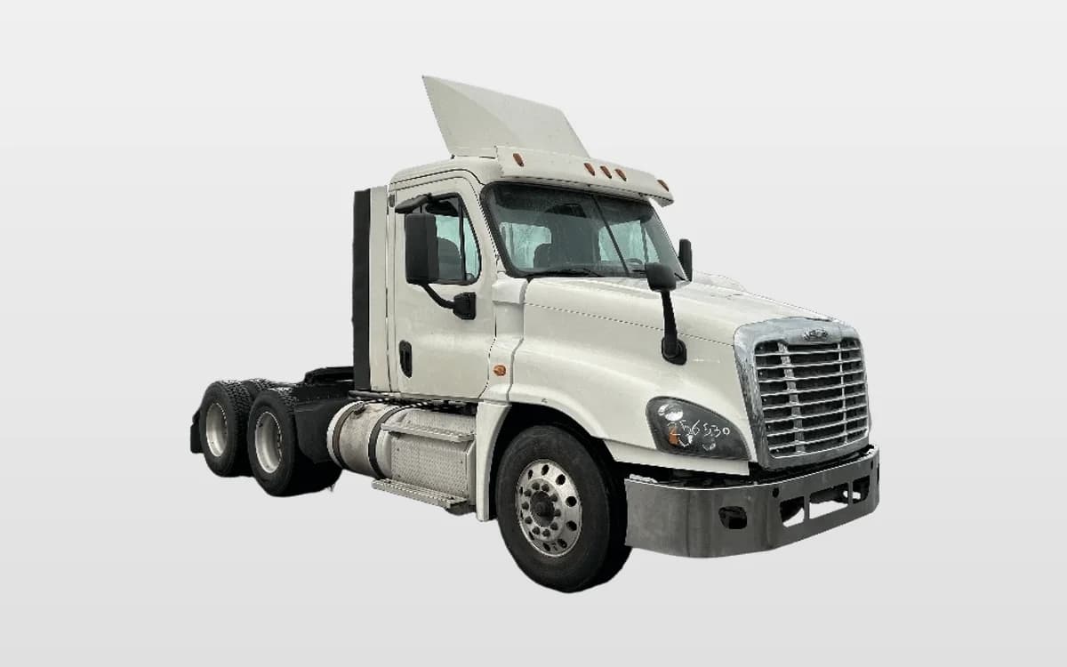 2019 Freightliner Cascadia — photo 1