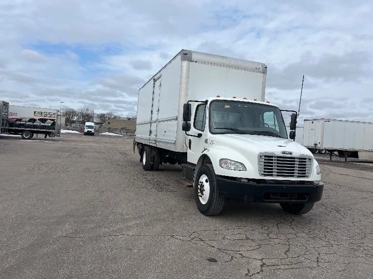 2020 Freightliner M2 106