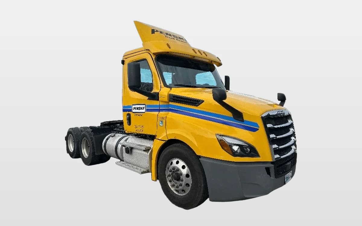 2019 Freightliner Cascadia — photo 1