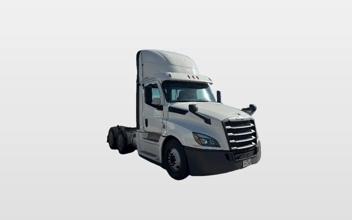 2020 Freightliner Cascadia — photo 1