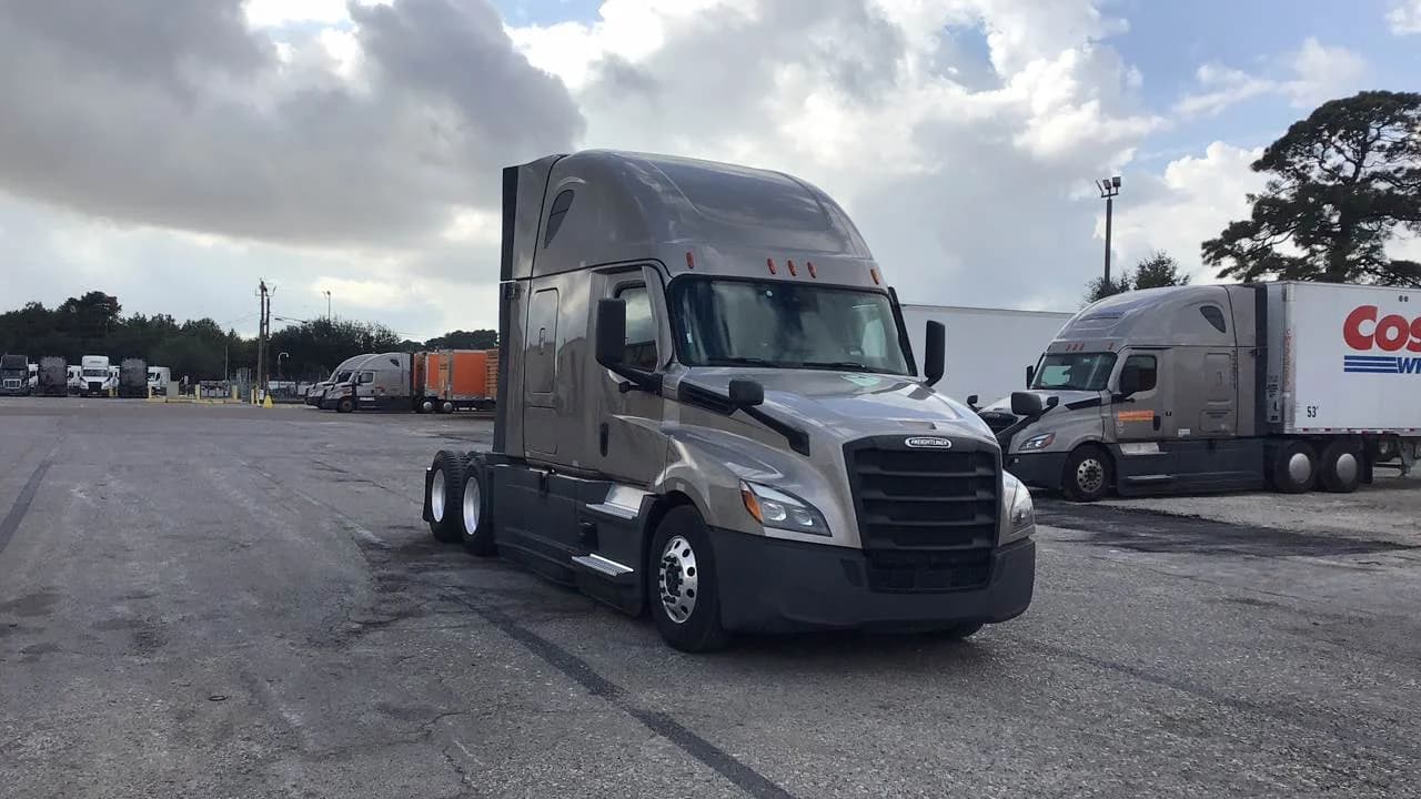 2024 Freightliner Cascadia