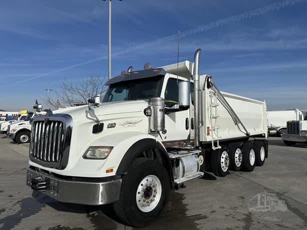 2022 International HX