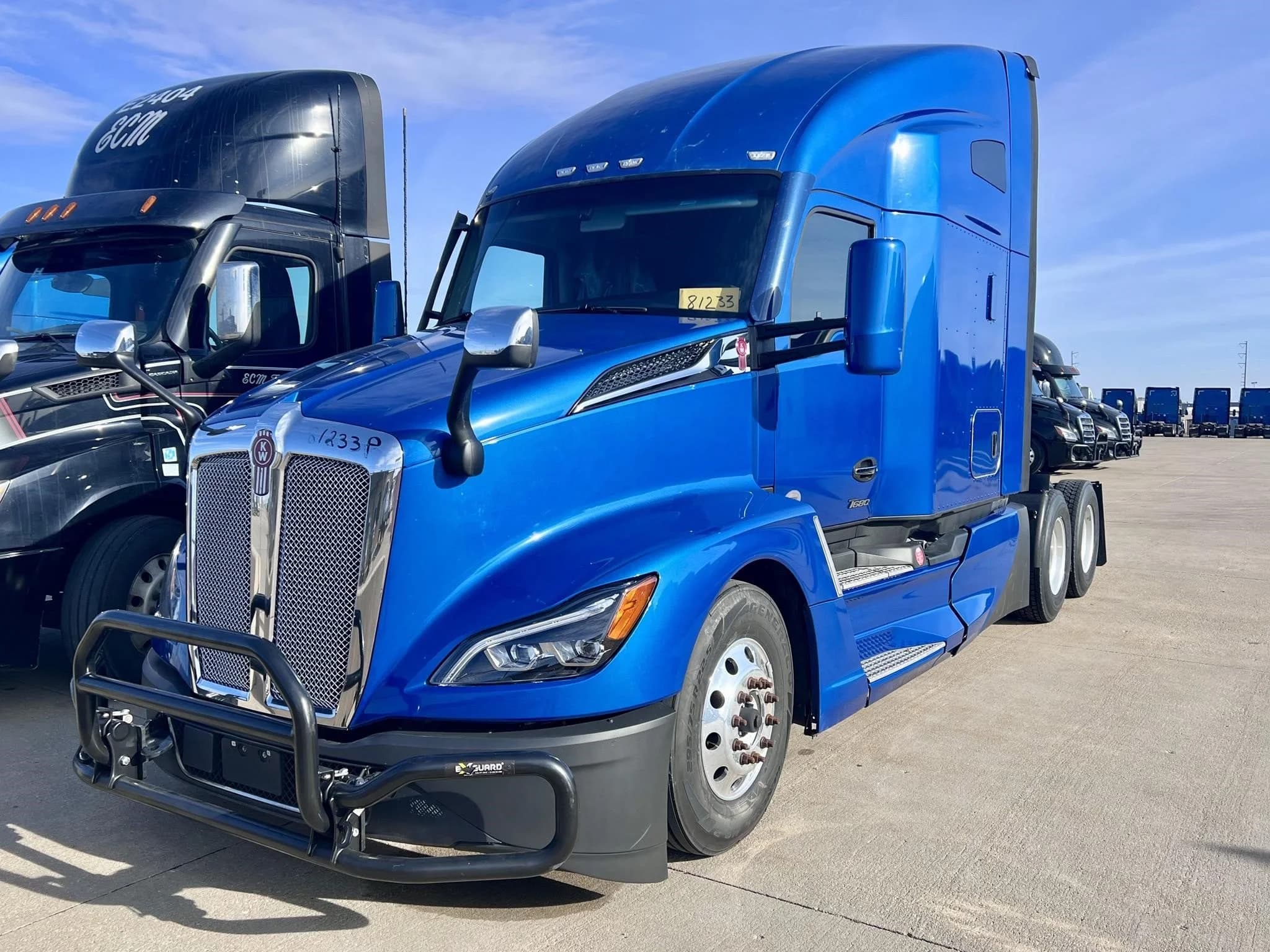 2023 Kenworth T680
