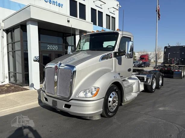 2021 Kenworth T680