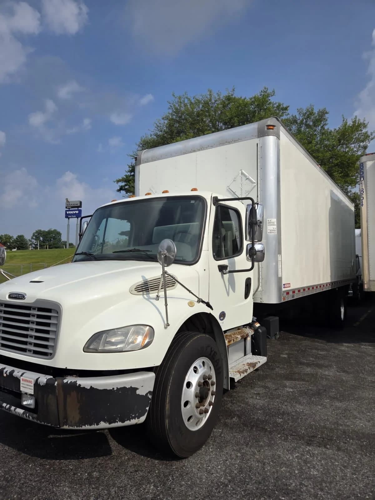 2020 Freightliner M2 106