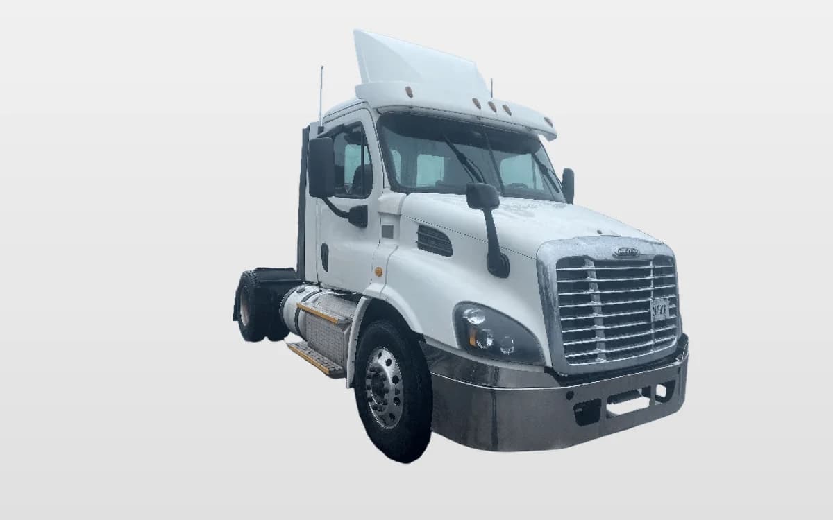2017 Freightliner Cascadia — photo 1