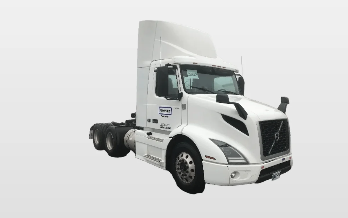 2020 Volvo VNR 640 — photo 1