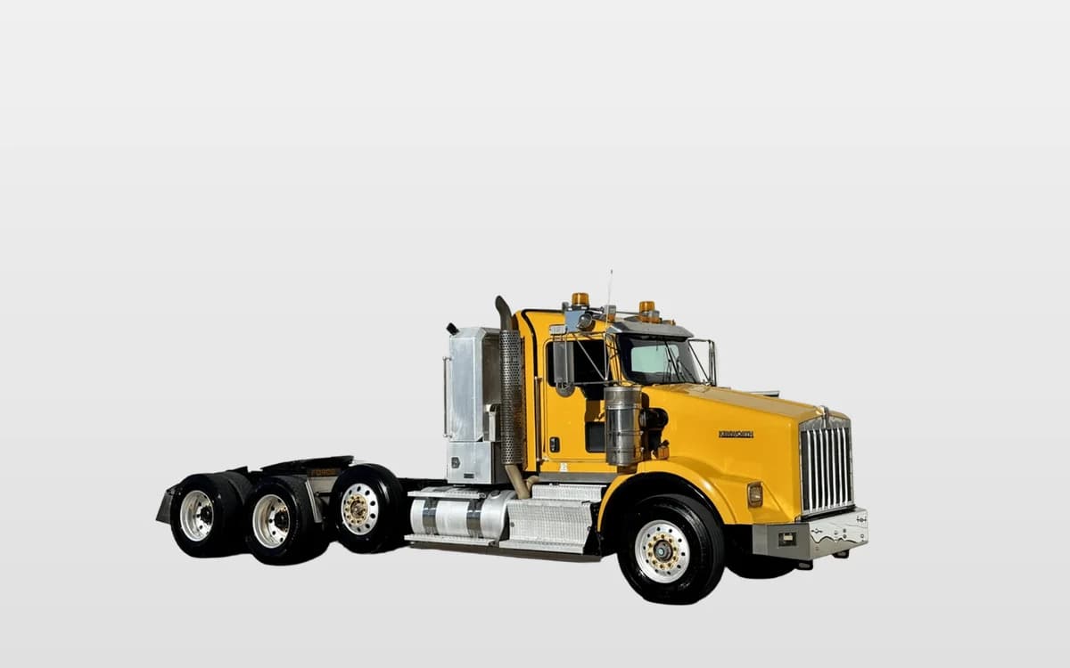 2013 Kenworth T800 — photo 1
