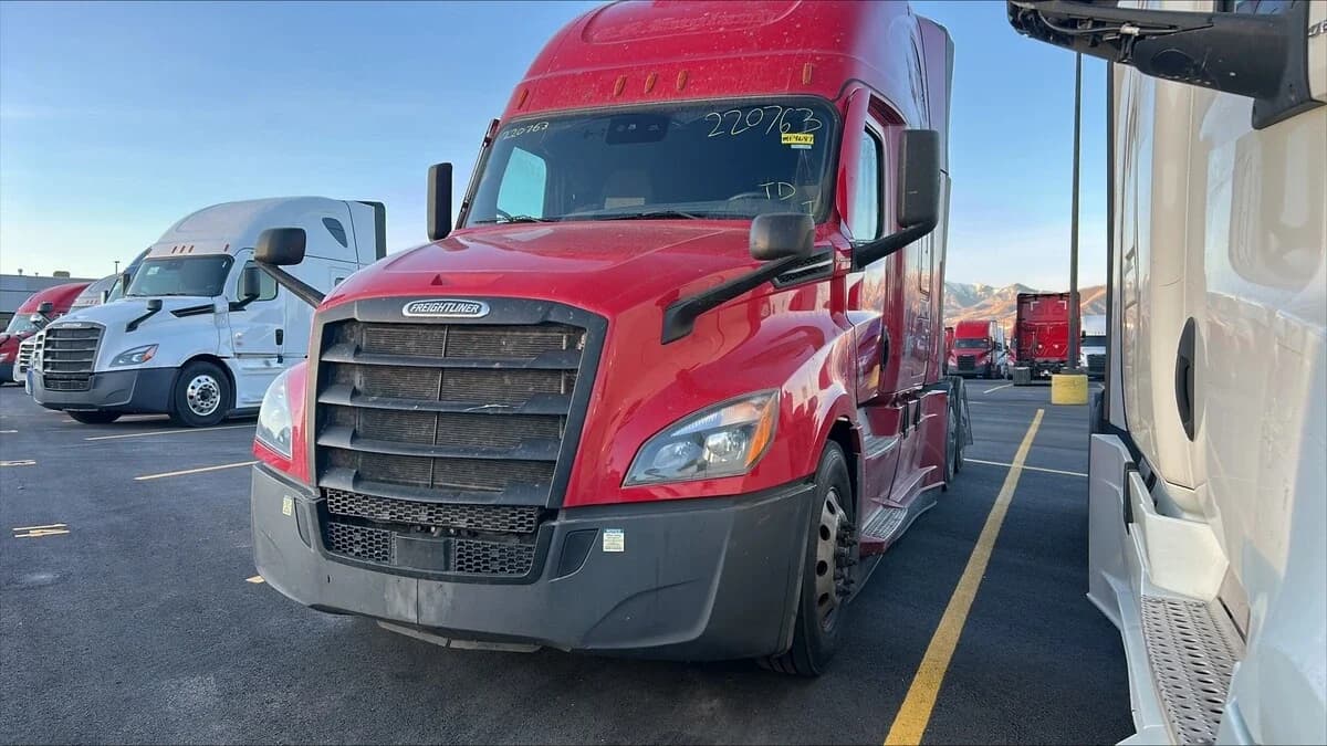 2022 Freightliner Cascadia