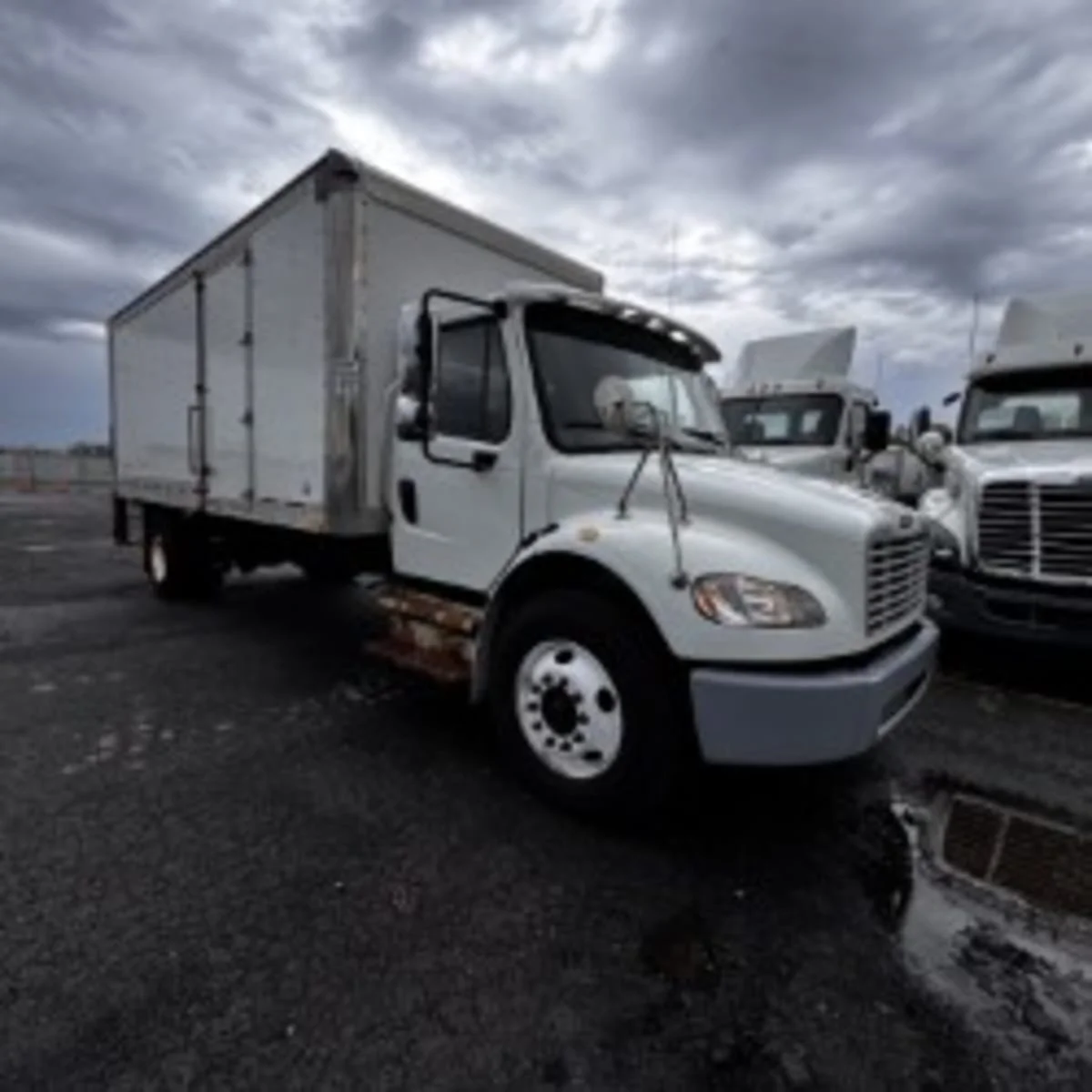 2019 Freightliner M2 106